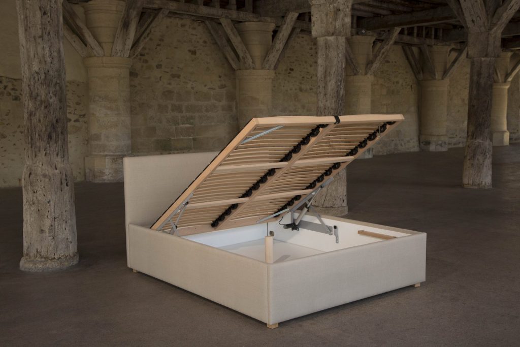 Lit coffre avec tête de lit en lin naturel CARY - Nation Literie