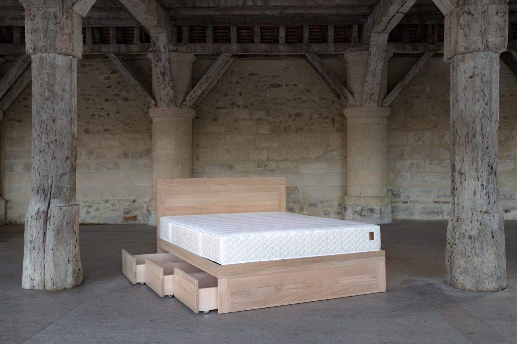 lit tiroirs en bois chêne massif