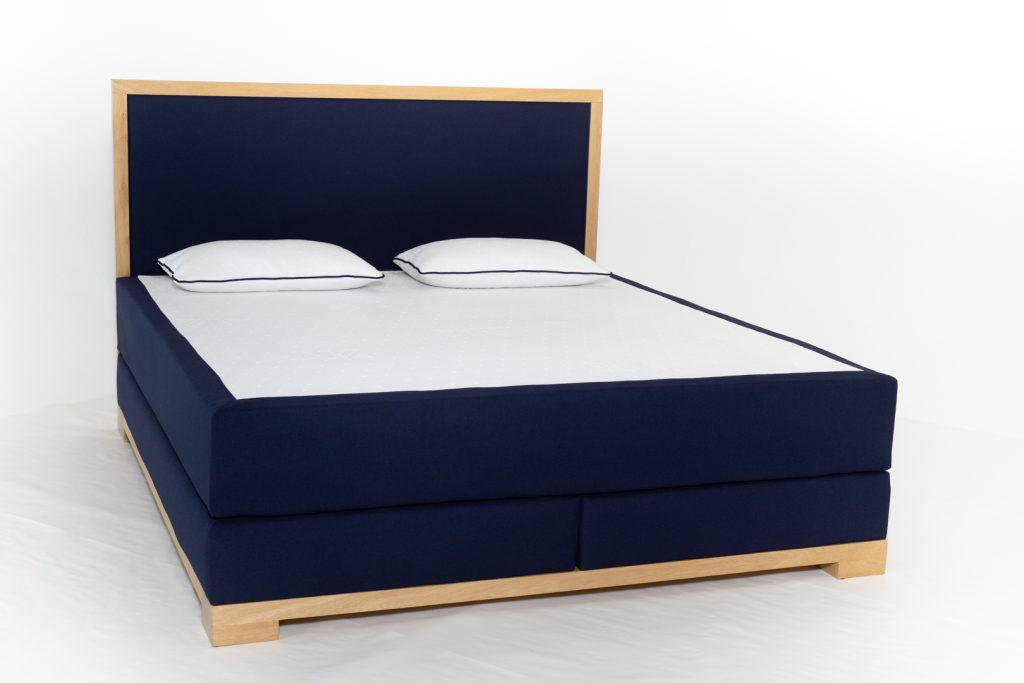 Lit Louise - Chêne Massif et Tissu Gabriel 1 Lit Louise Nation Literie