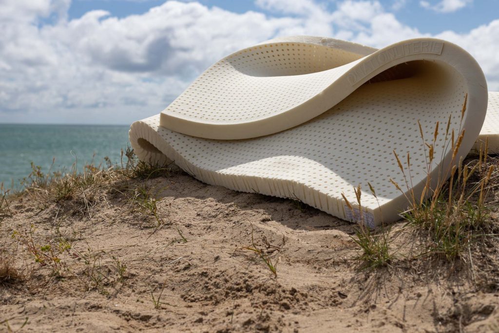 Une nappe de latex 100% Naturel Nation Literie