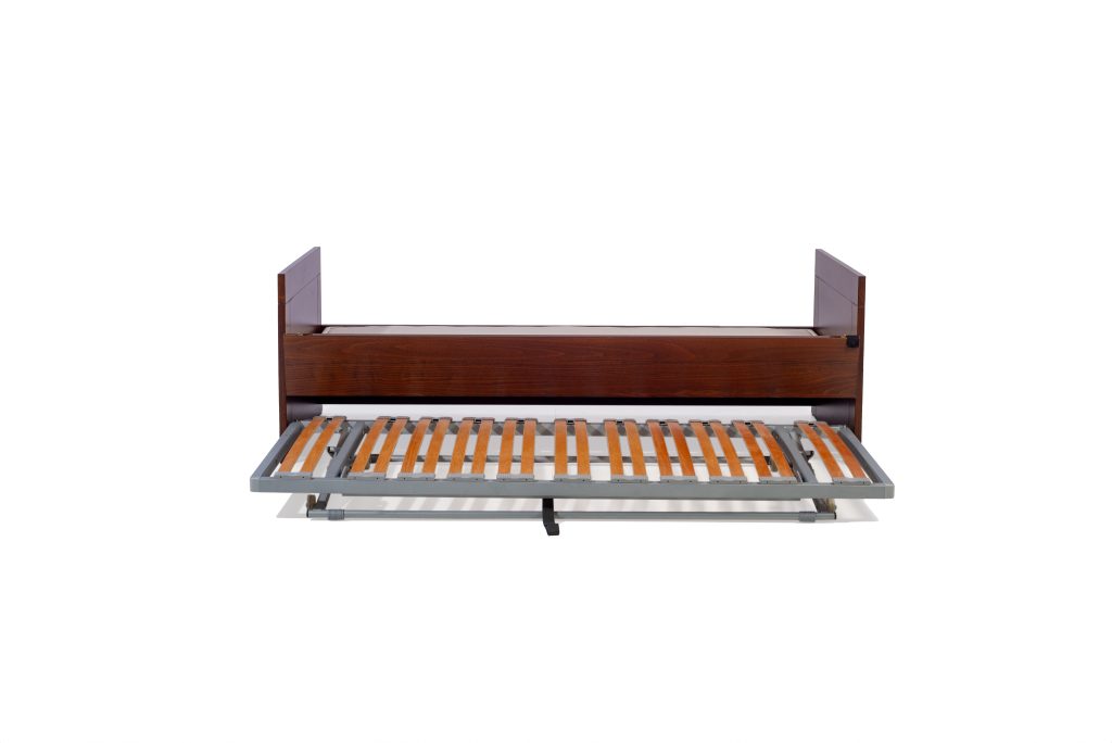 Cadre de lit avec le système gigogne