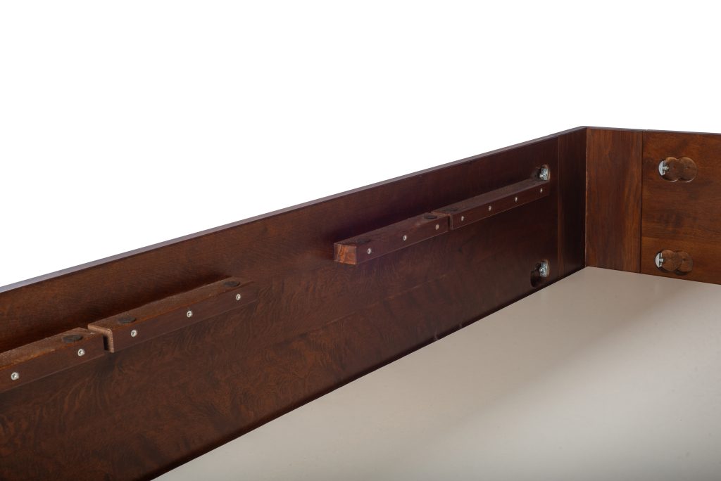 Guide d'achat : choisir le lit coffre idéal 7 Structure en bois massif de nos lits coffre